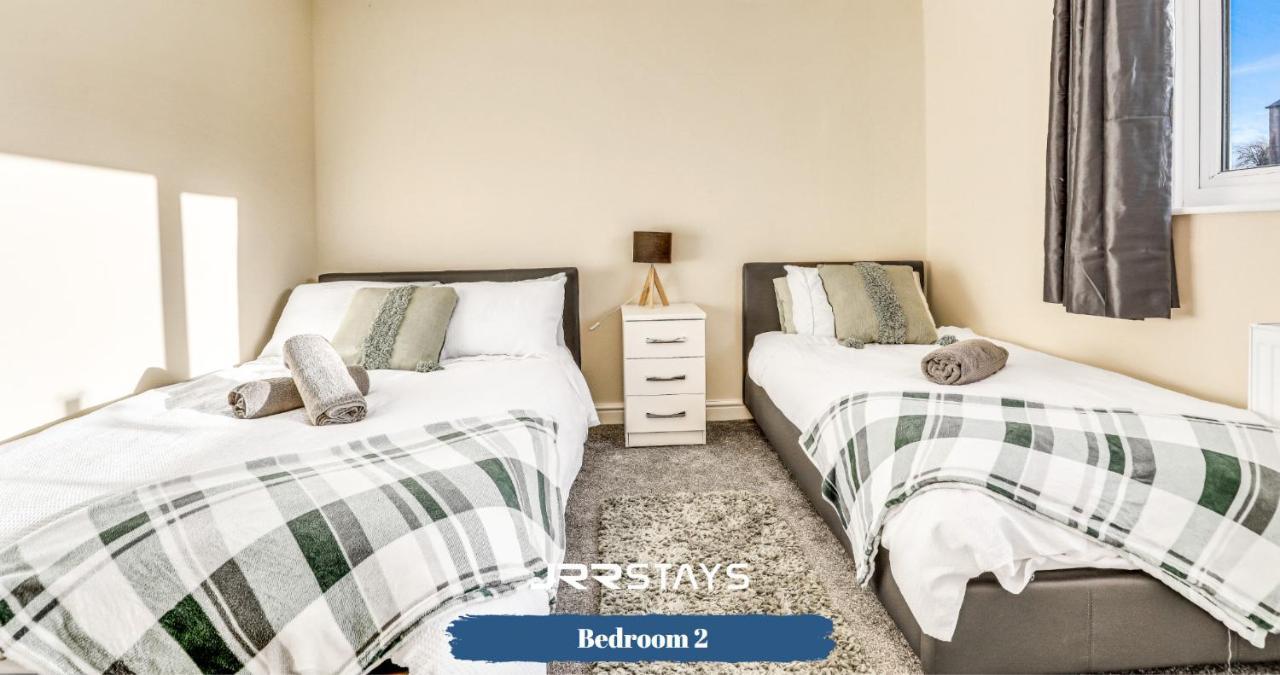 Cockermouth - 3 Bedroom, Sleeps 10 Garden - Jrr Stays ภายนอก รูปภาพ